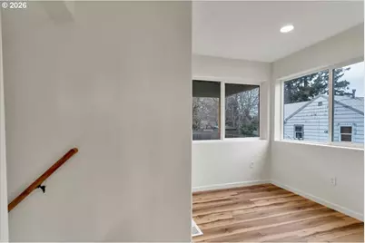 4623 NE Sumner St, Portland, OR 97218 - Photo 15