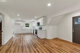 4623 NE Sumner St, Portland, OR 97218 - Photo 11