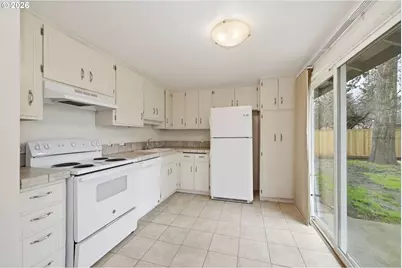 3705 Peppertree Dr, Eugene, OR 97402 - Photo 15