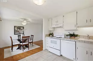 3705 Peppertree Dr, Eugene, OR 97402 - Photo 21