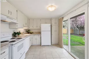 3705 Peppertree Dr, Eugene, OR 97402 - Photo 17