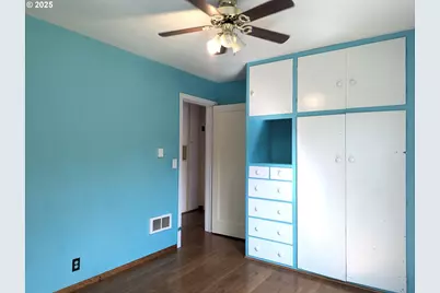 47880 W 2nd St, Oakridge, OR 97463 - Photo 15