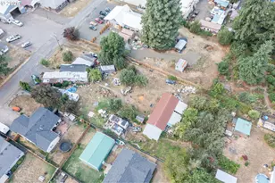 1285 46th Avenue, Sweet Home, OR 97386 - Photo 3