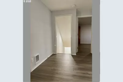 187 Stoneway Dr NW, Salem, OR 97304 - Photo 13