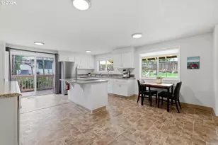 939 Hazelwood Dr, Oregon City, OR 97045 - Photo 15