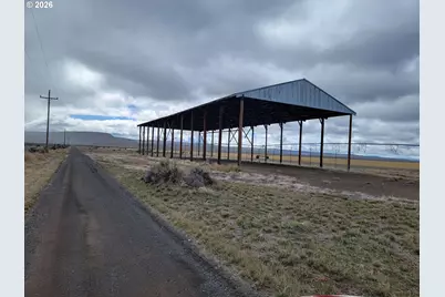 91497 Christmas Valley Hwy, Christmas Valley, OR 97641 - Photo 33