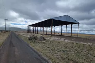 91497 Christmas Valley Hwy, Christmas Valley, OR 97641 - Photo 33