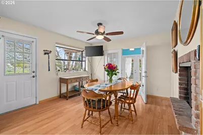 630 Sky Ln, Forest Grove, OR 97116 - Photo 17