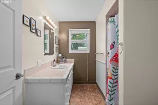 630 Sky Ln, Forest Grove, OR 97116 - Photo 35