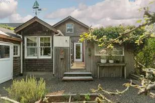 240 W 6th St, Cannon Beach, OR 97110 - Photo 33