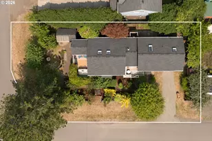 240 W 6th St, Cannon Beach, OR 97110 - Photo 43