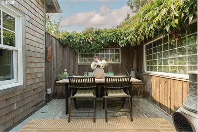 240 W 6th St, Cannon Beach, OR 97110 - Photo 35