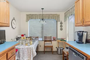 62518 W Catching Rd, Coos Bay, OR 97420 - Photo 19