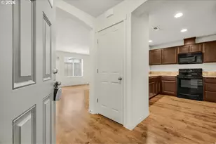 13015 NE 26th St, Vancouver, WA 98684 - Photo 3