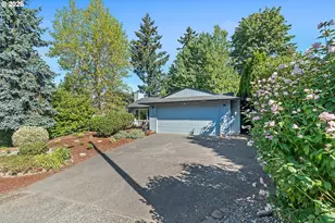 5029 SW Coronado St, Portland, OR 97219 - Photo 3