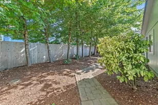 5029 SW Coronado St, Portland, OR 97219 - Photo 35
