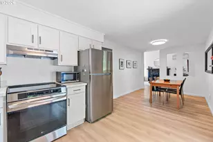 5029 SW Coronado St, Portland, OR 97219 - Photo 19