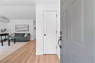 5029 SW Coronado St, Portland, OR 97219 - Photo 7