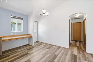 5530 E St, Springfield, OR 97478 - Photo 13