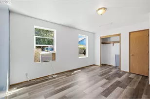 5530 E St, Springfield, OR 97478 - Photo 21