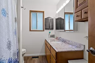 15031 NE Rose Pkwy, Portland, OR 97230 - Photo 21