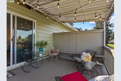 15031 NE Rose Pkwy, Portland, OR 97230 - Photo 9