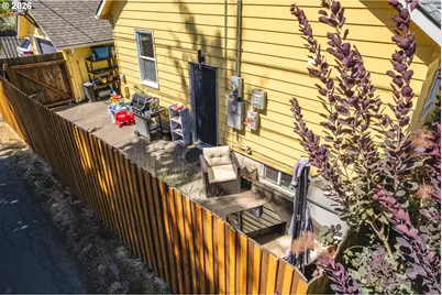 1750 Madison St NE, Salem, OR 97301 - Photo 5
