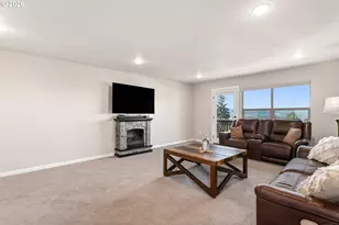 1565 NE Heaven St, Estacada, OR 97023 - Photo 33