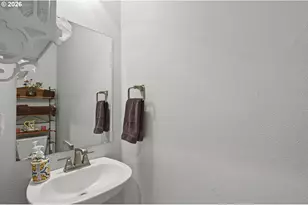 20496 Noble Ln, West Linn, OR 97068 - Photo 15