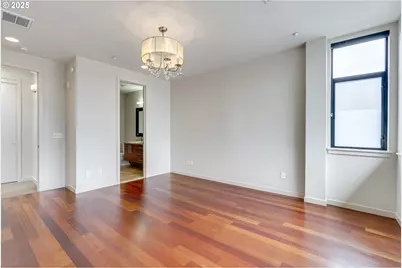 1716 NW Riverscape St, Portland, OR 97209 - Photo 27