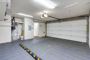 1716 NW Riverscape St, Portland, OR 97209 - Photo 33