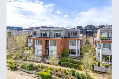 1716 NW Riverscape St, Portland, OR 97209 - Photo 3