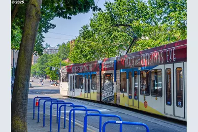 2393 SW Park Pl #113, Portland, OR 97205 - Photo 45