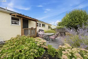 1432 Modoc St, Springfield, OR 97477 - Photo 25
