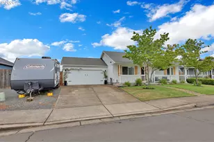 3938 Douglas Dr, Springfield, OR 97478 - Photo 7
