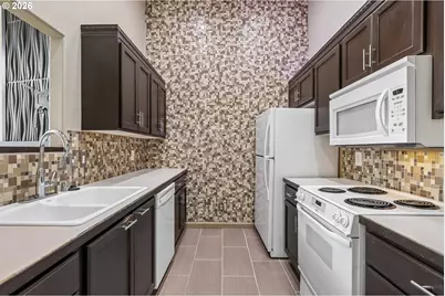 13210 SE 7th St #L54, Vancouver, WA 98683 - Photo 13