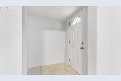 925 Crocker St, Coos Bay, OR 97420 - Photo 3