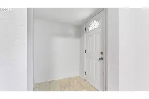 925 Crocker St, Coos Bay, OR 97420 - Photo 3