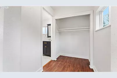 925 Crocker St, Coos Bay, OR 97420 - Photo 11