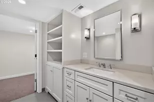 4842 SW Elm Ln, Portland, OR 97221 - Photo 31