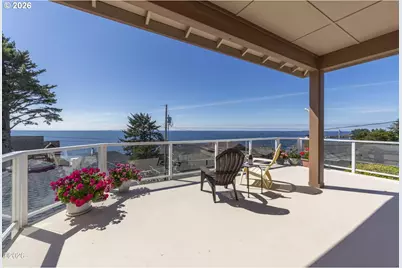 30 SW Heilberg St, Depoe Bay, OR 97341 - Photo 3