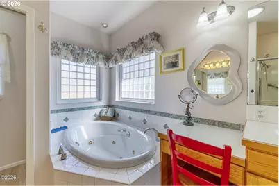 30 SW Heilberg St, Depoe Bay, OR 97341 - Photo 37