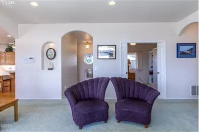 30 SW Heilberg St, Depoe Bay, OR 97341 - Photo 27
