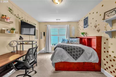 8803 SW 51st Ave, Portland, OR 97219 - Photo 31