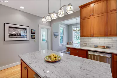 5921 S Kelly Ave, Portland, OR 97239 - Photo 19