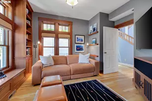 5921 S Kelly Ave, Portland, OR 97239 - Photo 15
