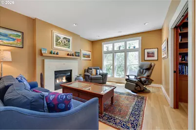 5921 S Kelly Ave, Portland, OR 97239 - Photo 11