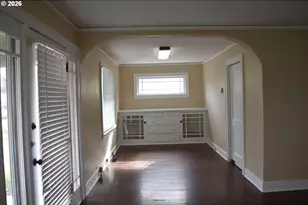 710 Van Buren St, Eugene, OR 97402 - Photo 3