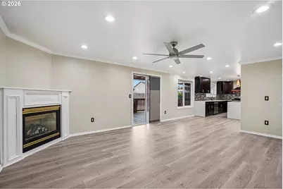 15805 NE 70th St, Vancouver, WA 98682 - Photo 9