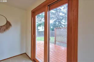 5022 NE Saddle Ct, Hillsboro, OR 97124 - Photo 9